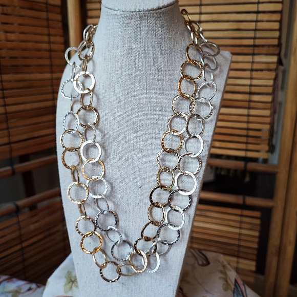 Extra Long Unsigned Gold and Silver Tone Textured Hammer Open Circle Necklace - Picture 2 of 6